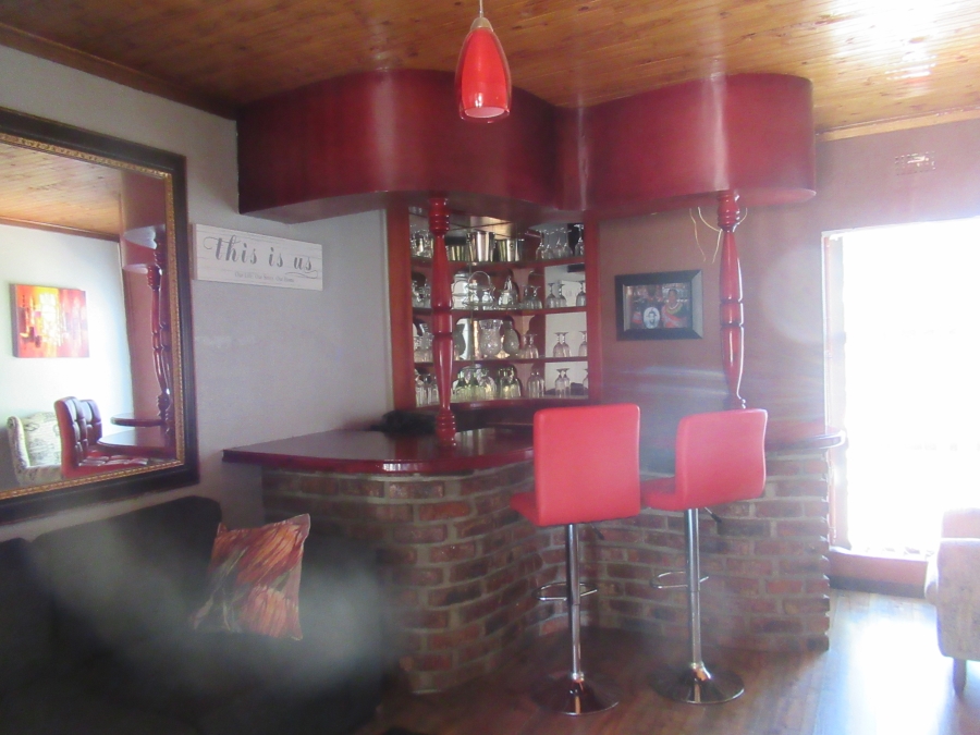 4 Bedroom Property for Sale in Riebeeckstad Free State